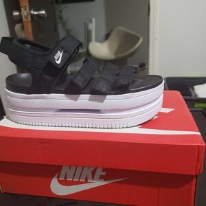 Nike Women's Black and White Platform Sandals